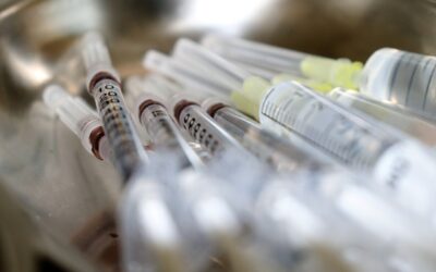 Les tests et la vaccination en pharmacie : un accès simplifié aux soins de santé